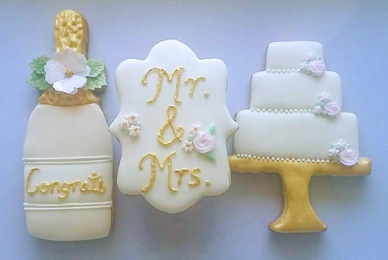 Mr & Mrs Wedding Medallion, Champagne bottle, and Wedding Cake flooded cookies