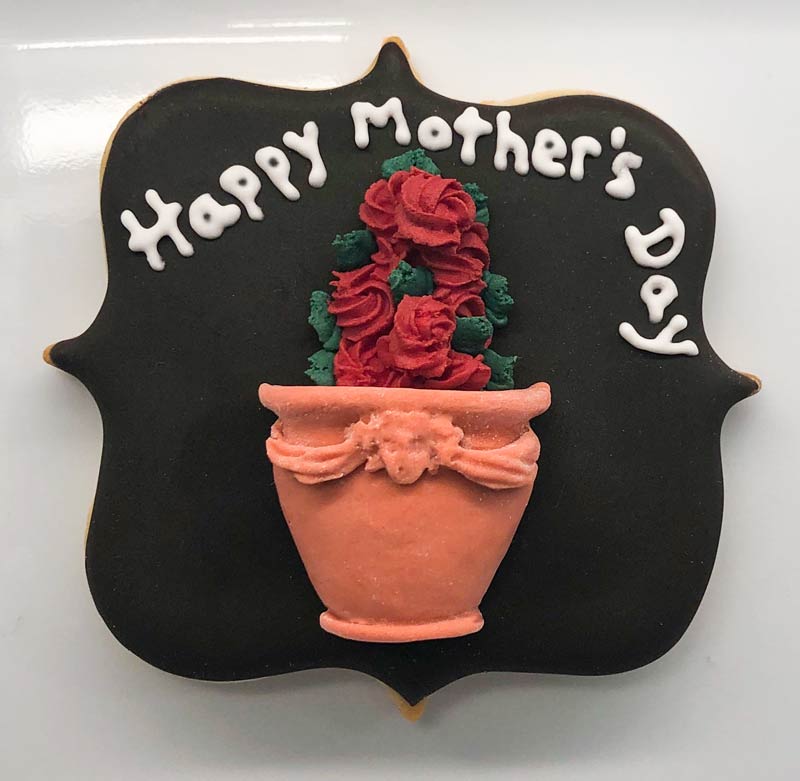 Mother's Day with Fondant Embellishments flooded cookie from Eat My Sweets Bakery